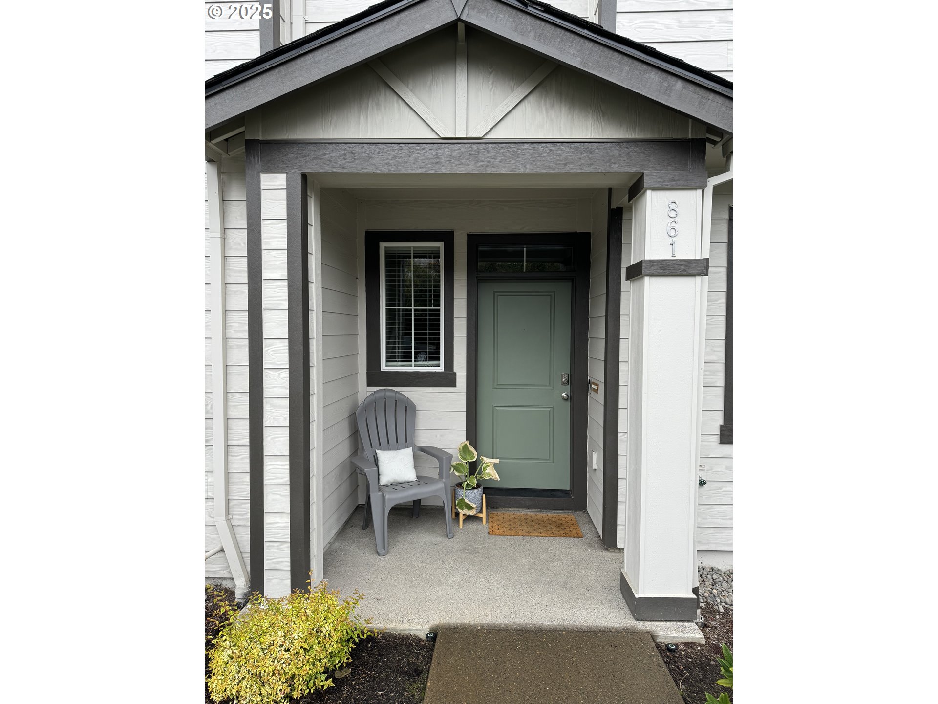 861 North 19th Avenue Cornelius, OR 97113 - Photo 2 of 15 a view of a house with a patio