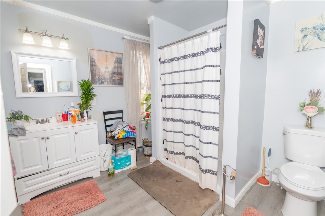 596 Smith Street Providence, RI 02908 - Photo 12 of 32