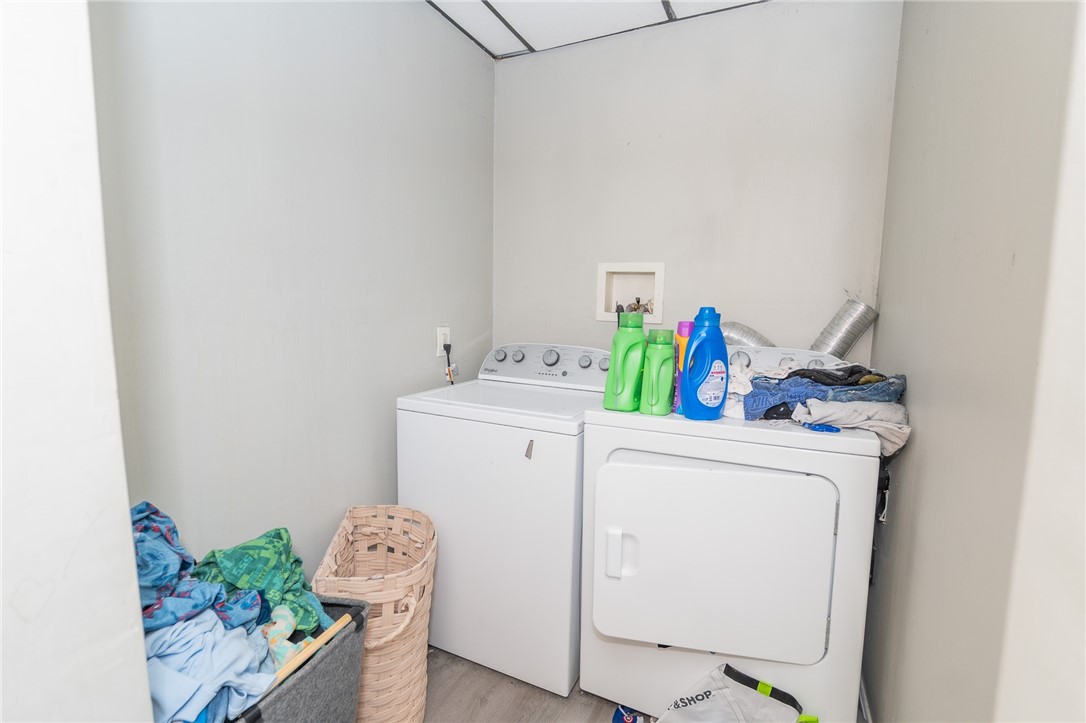 596 Smith Street Providence, RI 02908 - Photo 14 of 32