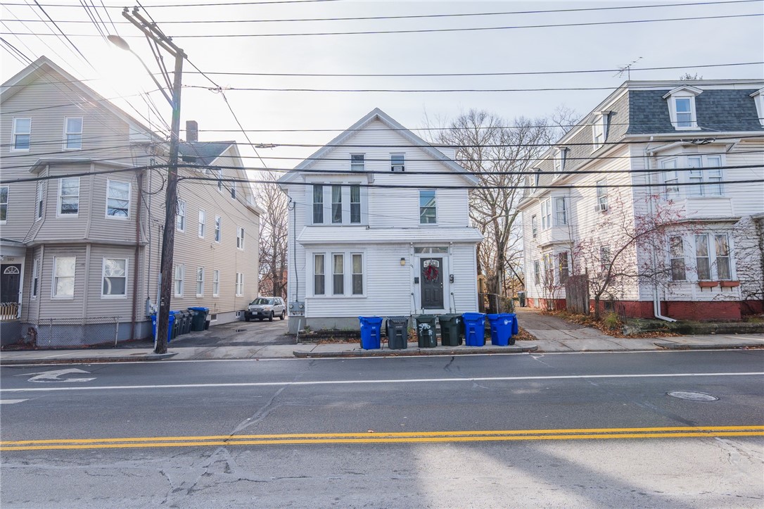 596 Smith Street Providence, RI 02908 - Photo 2 of 32