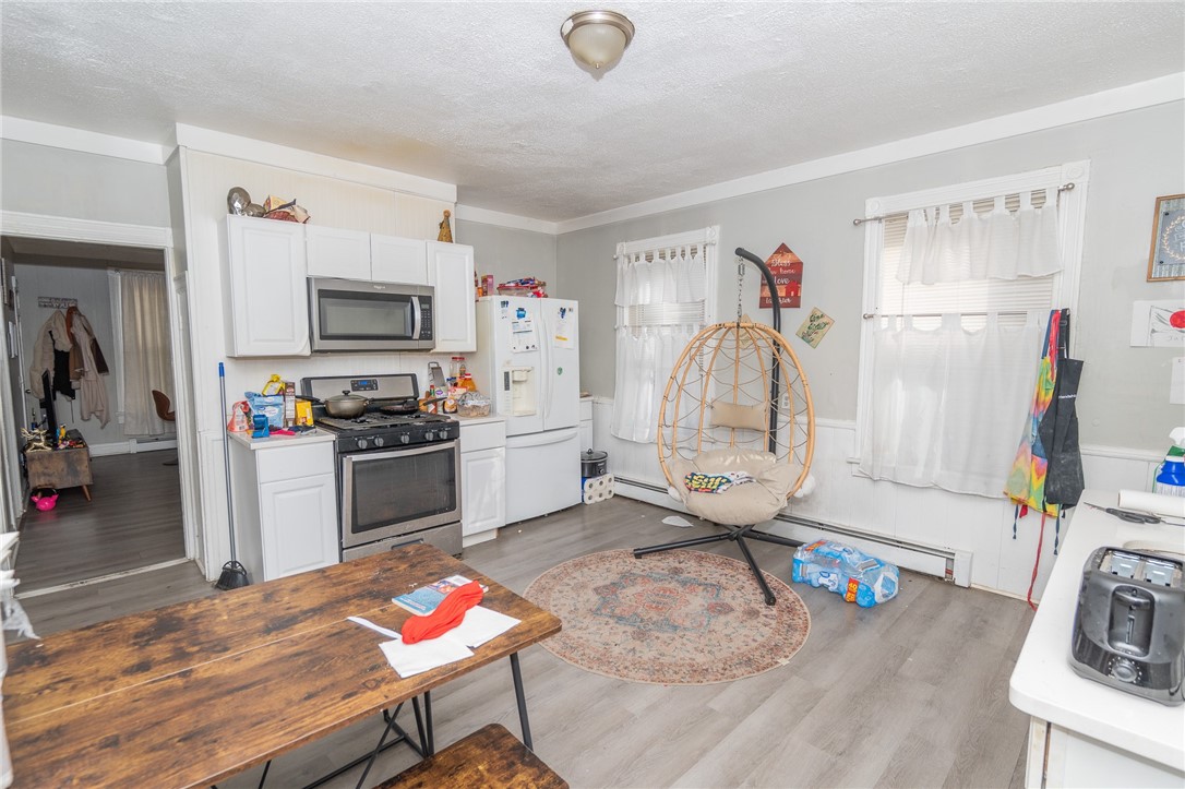 596 Smith Street Providence, RI 02908 - Photo 5 of 32
