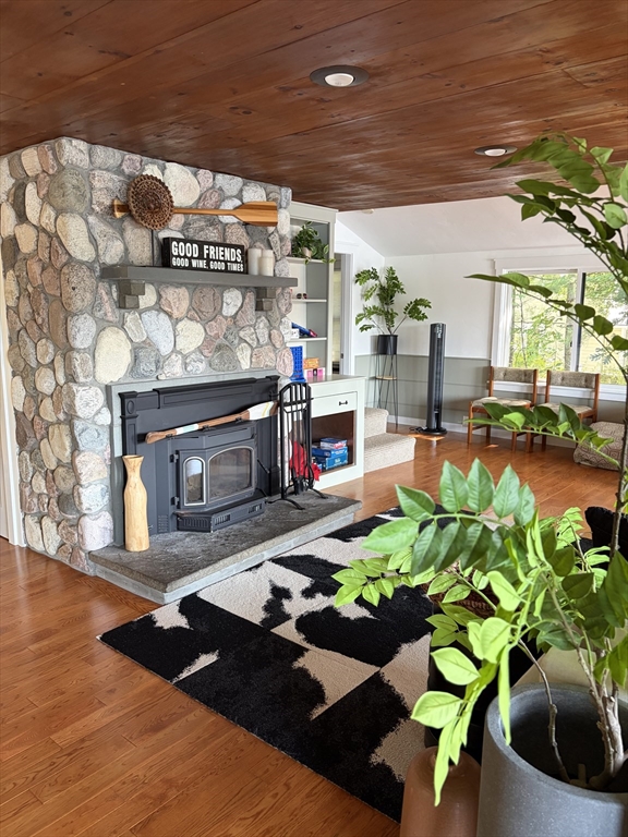 103 Kingland Road Stow, MA 01775 - Photo 10 of 18 Gallery Image 10