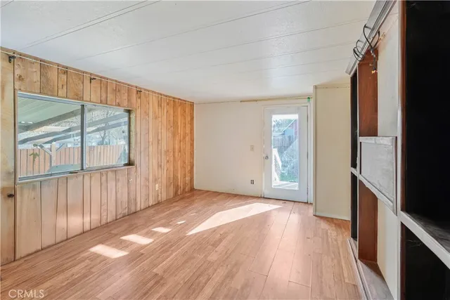 $180,000 | 16700 Fox Way, Clearlake Oaks, CA 95423