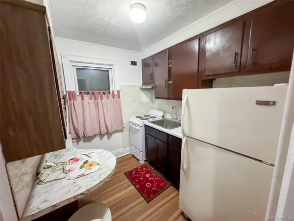$2,000 | 109-35 96th Street, Unit 2ND FLOOR 1BR | Ozone Park