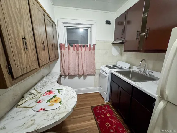 $2,000 | 109-35 96th Street, Unit 2ND FLOOR 1BR | Ozone Park