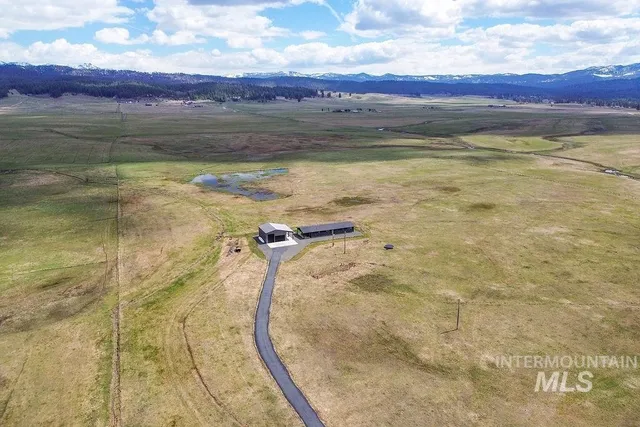 $1,279,000 | 13100 Farm To Market Road, McCall, ID 83638