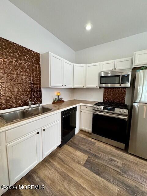 9 Locust Avenue Red Bank, NJ 07701 - Photo 8 of 32 lo22