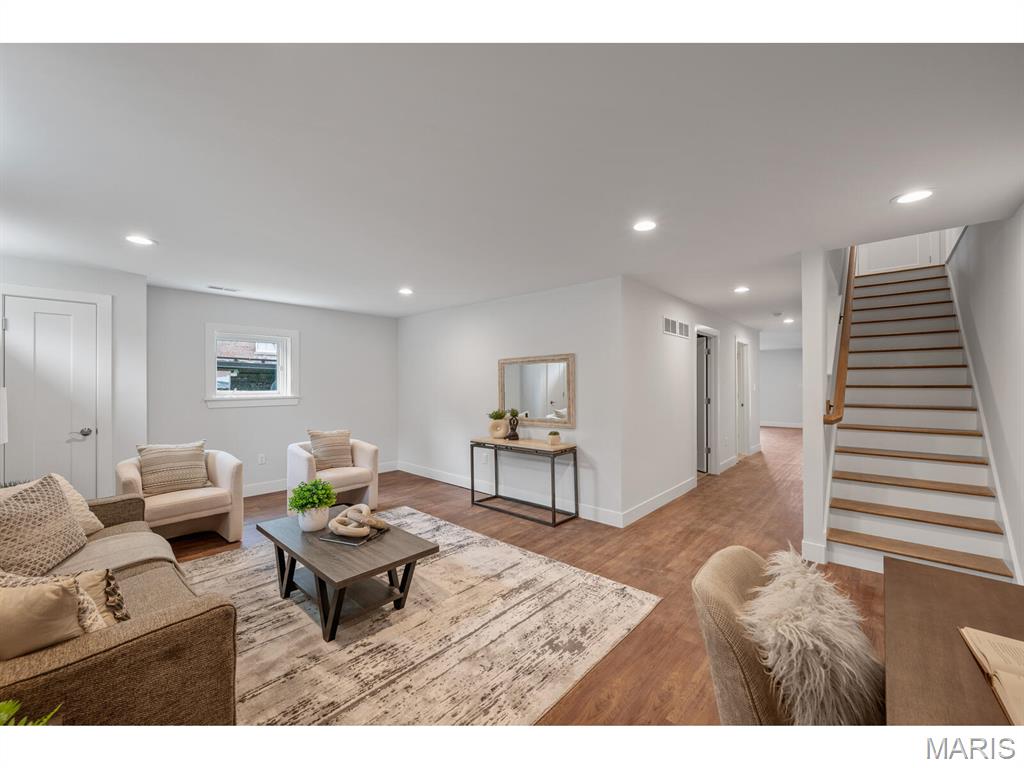 2205 Hickory Street St. Louis, MO 63104 - Photo 21 of 27