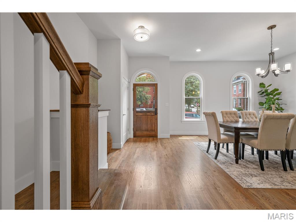 2205 Hickory Street St. Louis, MO 63104 - Photo 4 of 27