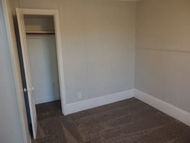 $1,400 | 10 Merrimac Square, Unit 2, Merrimac, MA 01860