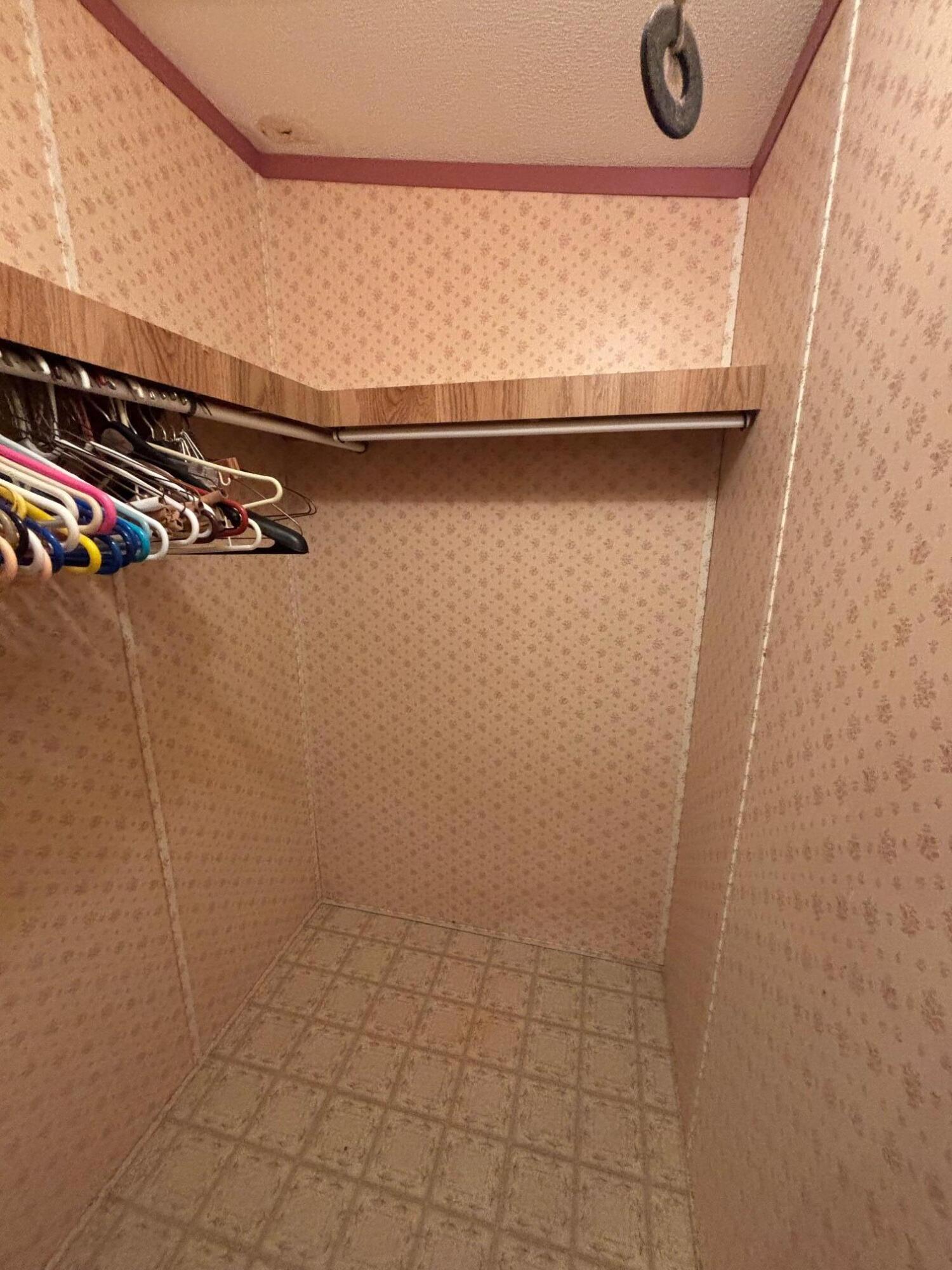 152 Northeast 15th Terrace Stuart, FL 34994 - Photo 15 of 20 IMG_4395