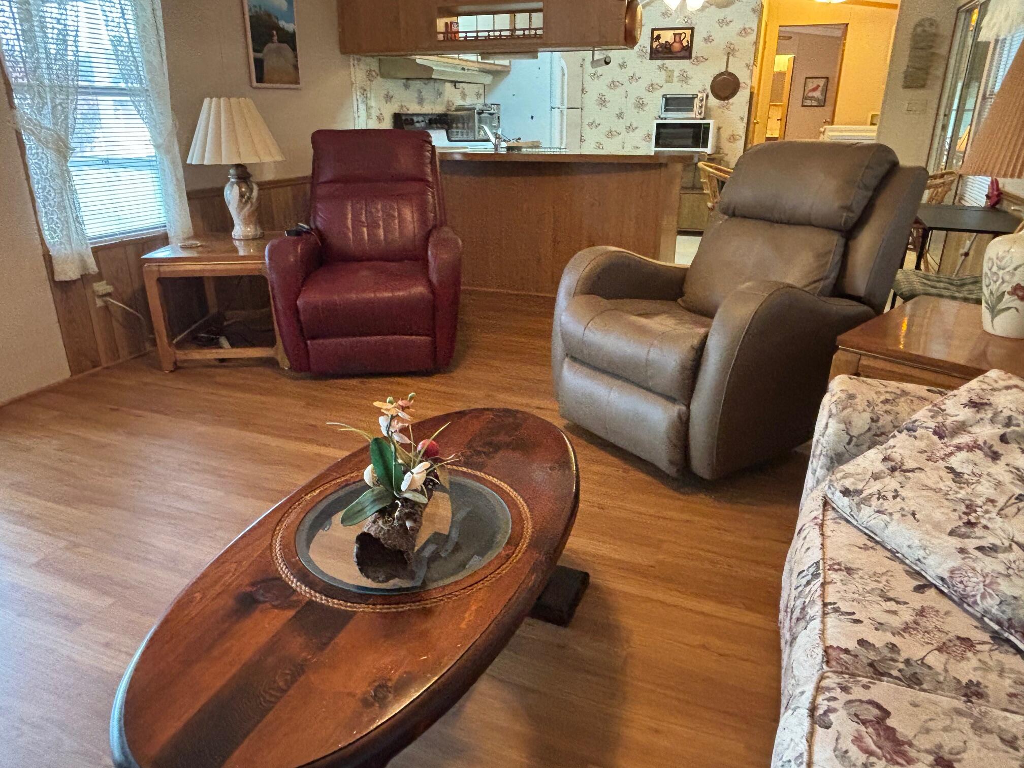 152 Northeast 15th Terrace Stuart, FL 34994 - Photo 10 of 20 IMG_4387