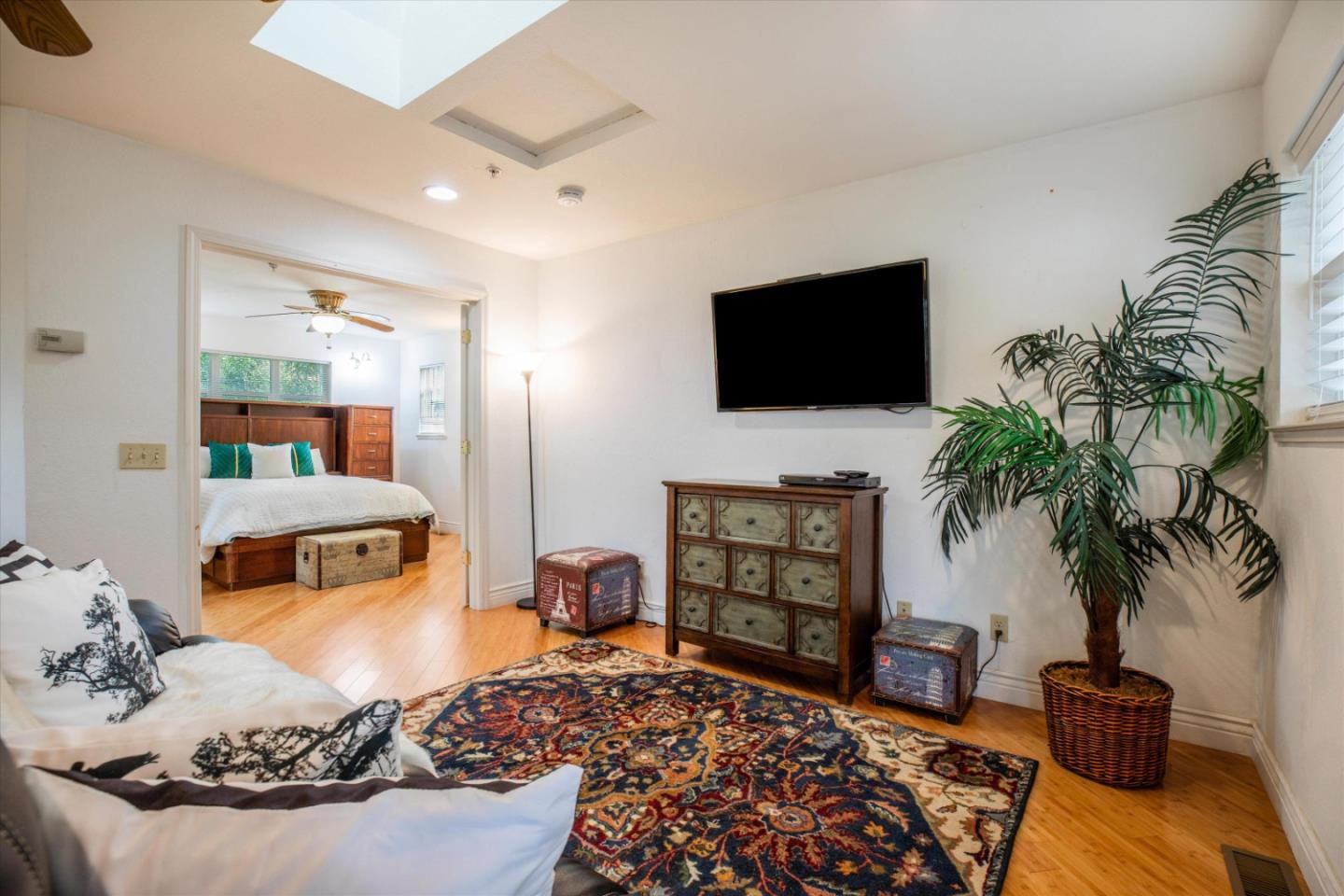 6333 Tustin Road Salinas, CA 93907 - Photo 25 of 88 a living room with furniture and a flat screen tv