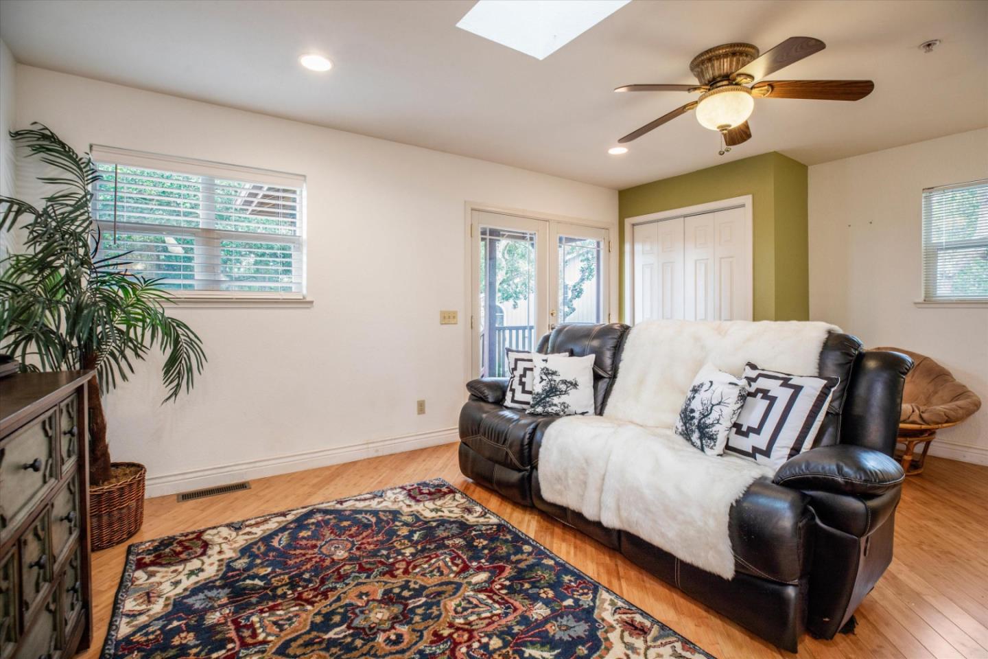 6333 Tustin Road Salinas, CA 93907 - Photo 26 of 88 a living room with furniture and a potted plant