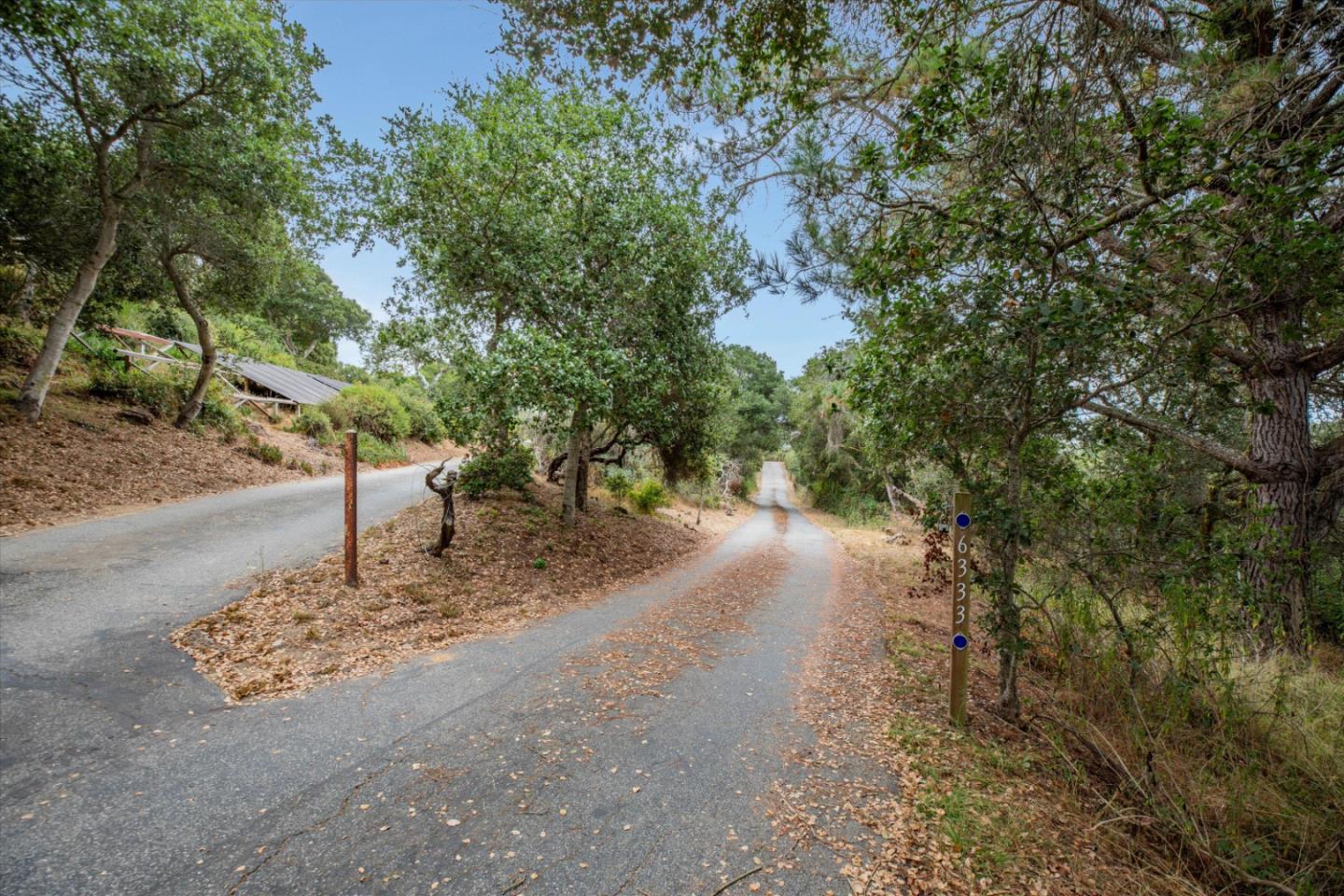 6333 Tustin Road Salinas, CA 93907 - Photo 60 of 88 a view of a road with a yard