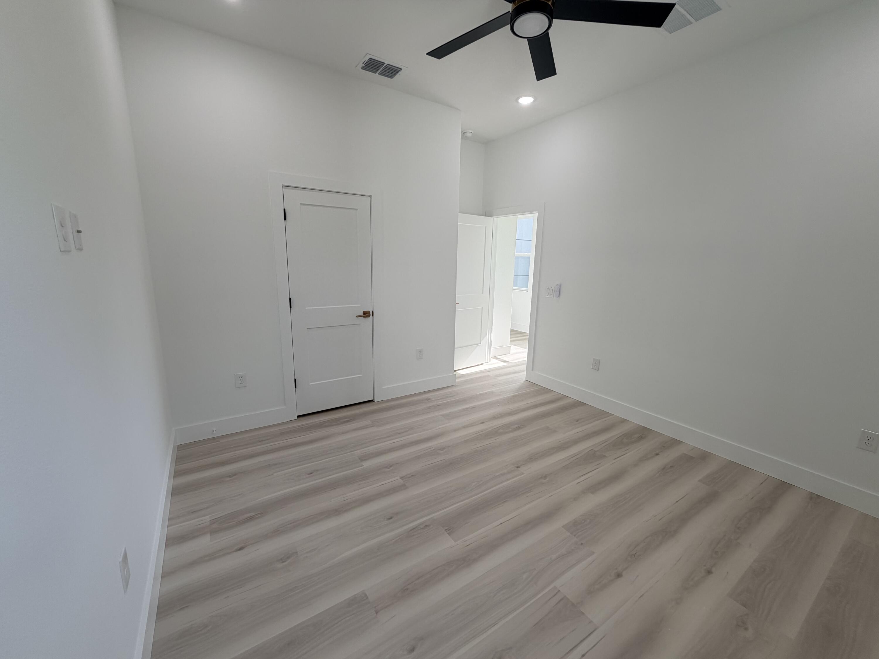 41834 Mango Street Eustis, FL 32736 - Photo 14 of 21 IMG_1092