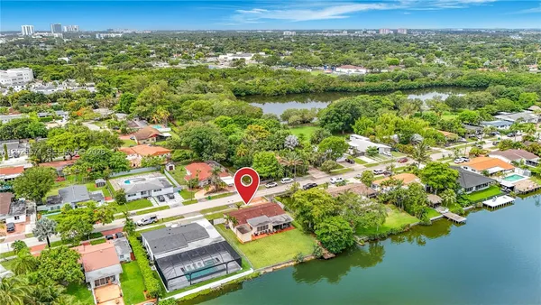 $1,400,000 | 2501 Northeast 209th Terrace, Miami, FL 33180