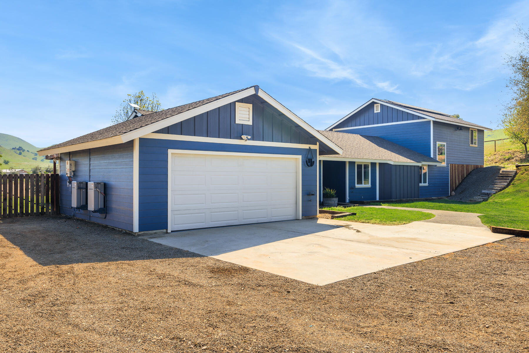 31393 Dahlem Drive Exeter, CA 93221 - Photo 2 of 79 02 - Front of Property