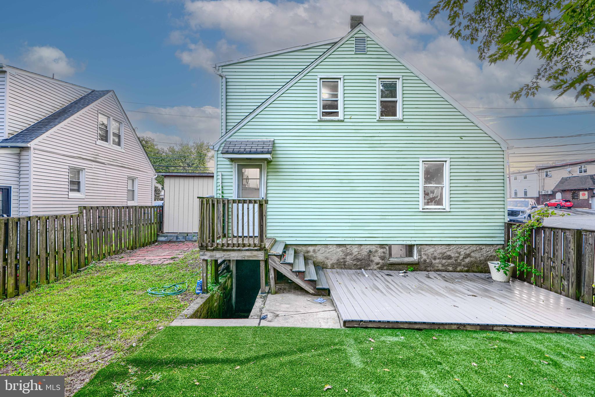 7829 Oakleigh Road Baltimore, MD 21234 - Photo 5 of 44 Rear Exterior