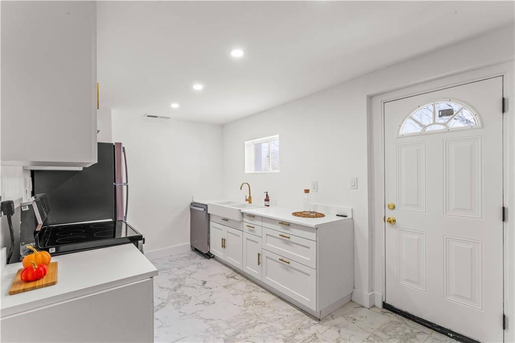 87 Wilson Avenue Cecil, PA 15321 - Photo 23 of 29