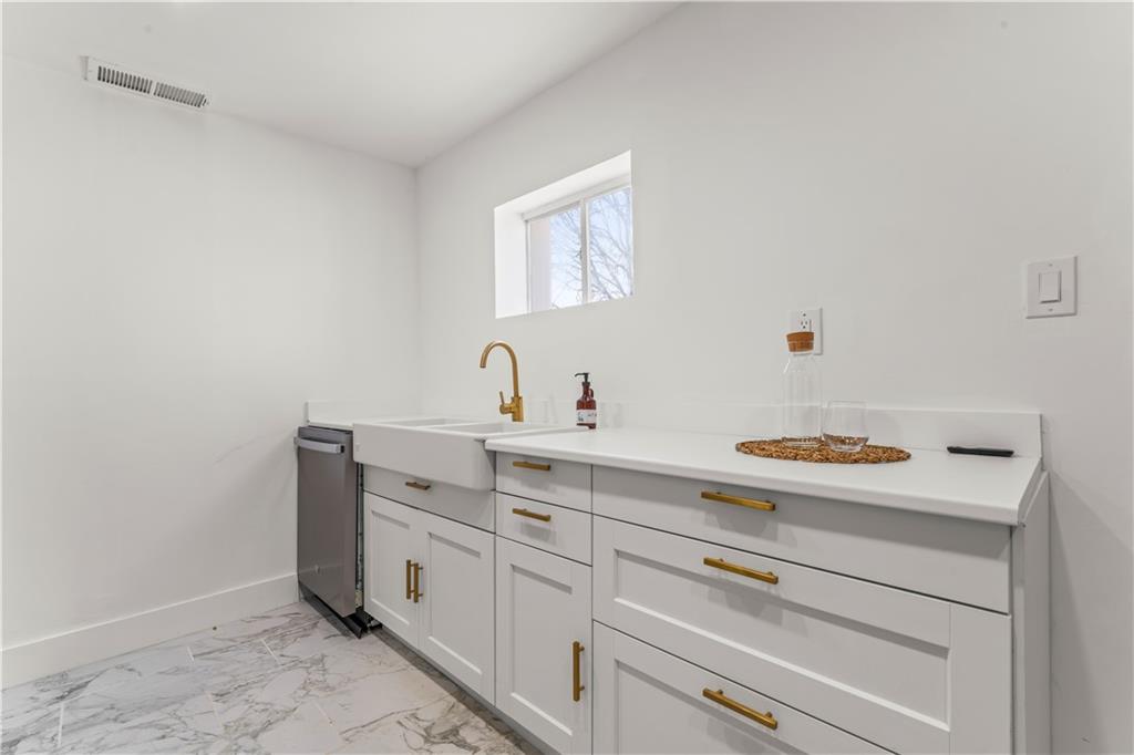 87 Wilson Avenue Cecil, PA 15321 - Photo 25 of 29