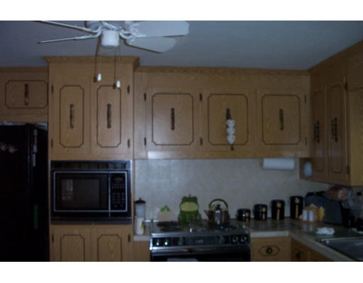 47 Windsor Road Stoneham, MA 02180 - Photo 4 of 13 Gallery Image 4