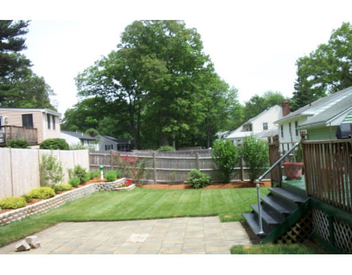 47 Windsor Road Stoneham, MA 02180 - Photo 7 of 13 Gallery Image 7