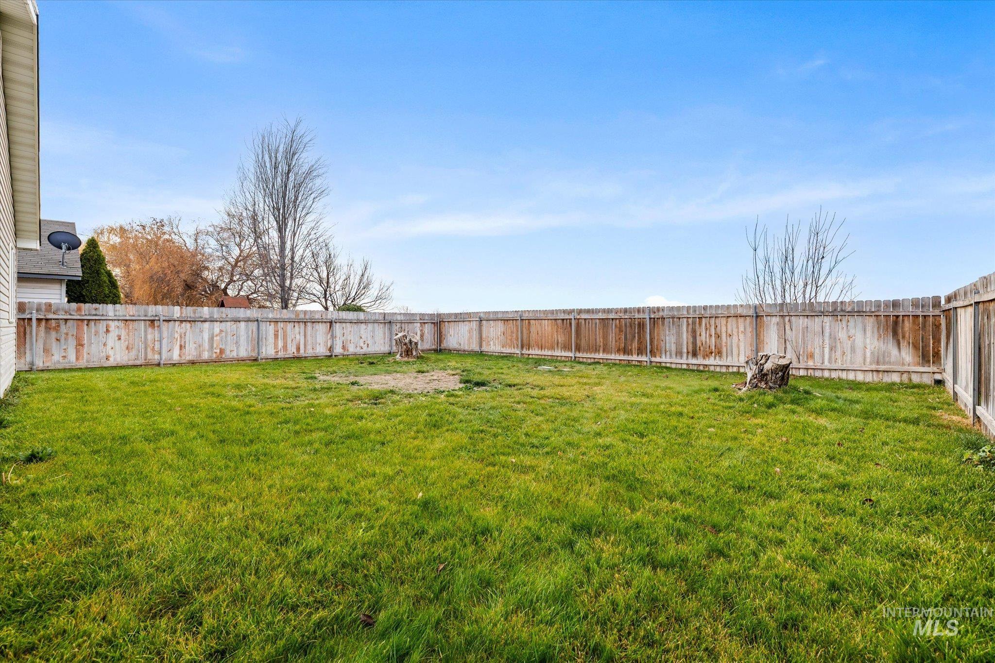 17925 Monarch Way Nampa, ID 83687 - Photo 24 of 29 View of fenced backyard
