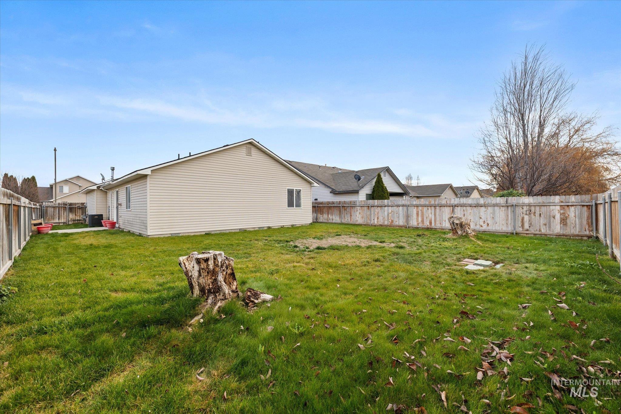 17925 Monarch Way Nampa, ID 83687 - Photo 25 of 29 View of fenced backyard