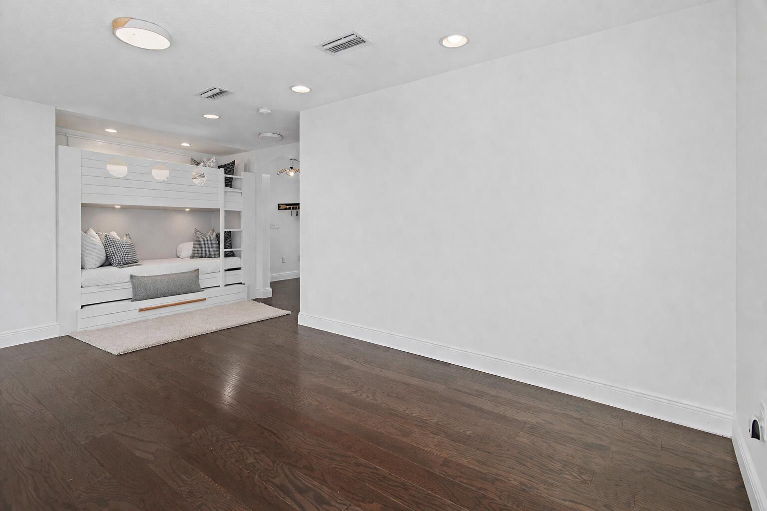 370 Grande Pointe Circle Inlet Beach, FL 32461 - Photo 36 of 59 bunk room