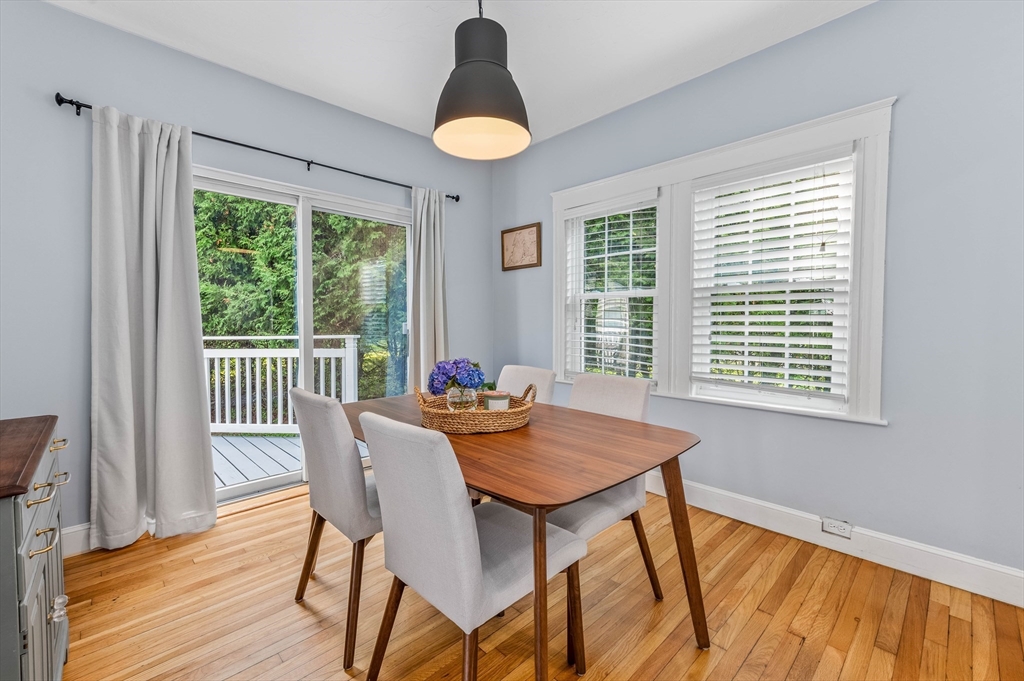 85 Lincoln Road Walpole, MA 02081 - Photo 11 of 41 Gallery Image 11