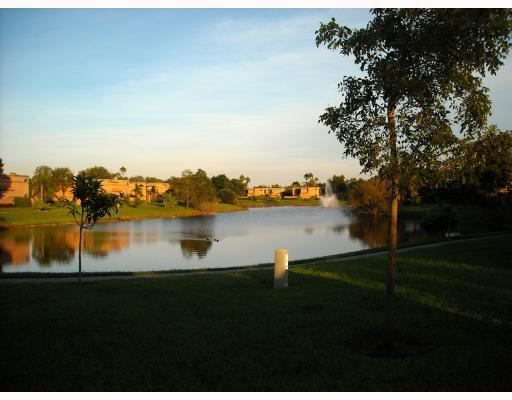 8261 Thames Boulevard, Unit C Boca Raton, FL 33433 - Photo 3 of 5 Additional Photo