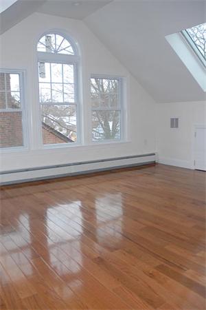 311 Russett Road Brookline, MA 02467 - Photo 8 of 9