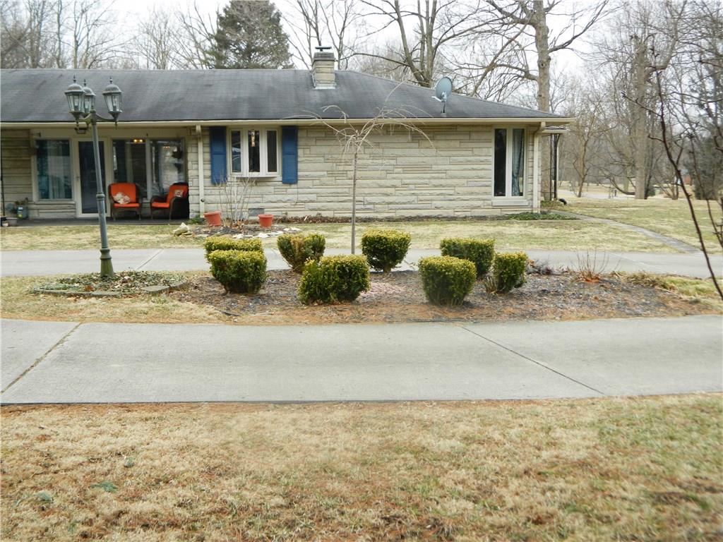 1332 North Nursery Road Anderson, IN 46012 - Photo 3 of 14 Gallery Image 3