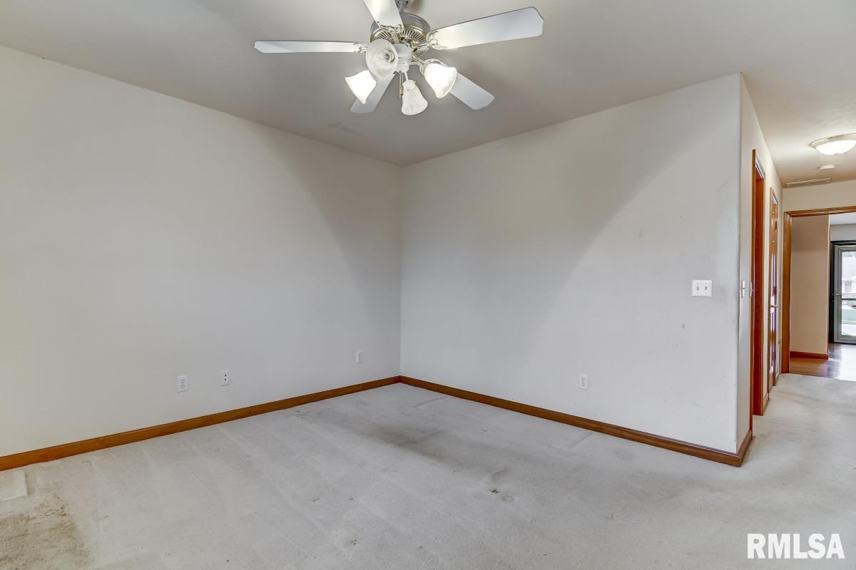 7108 Preston Drive Springfield, IL 62711 - Photo 24 of 37