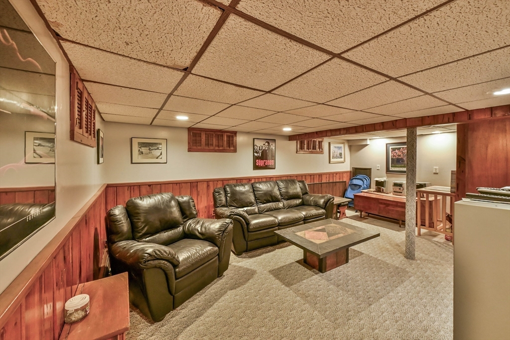 246 Manning Street Needham, MA 02492 - Photo 36 of 42