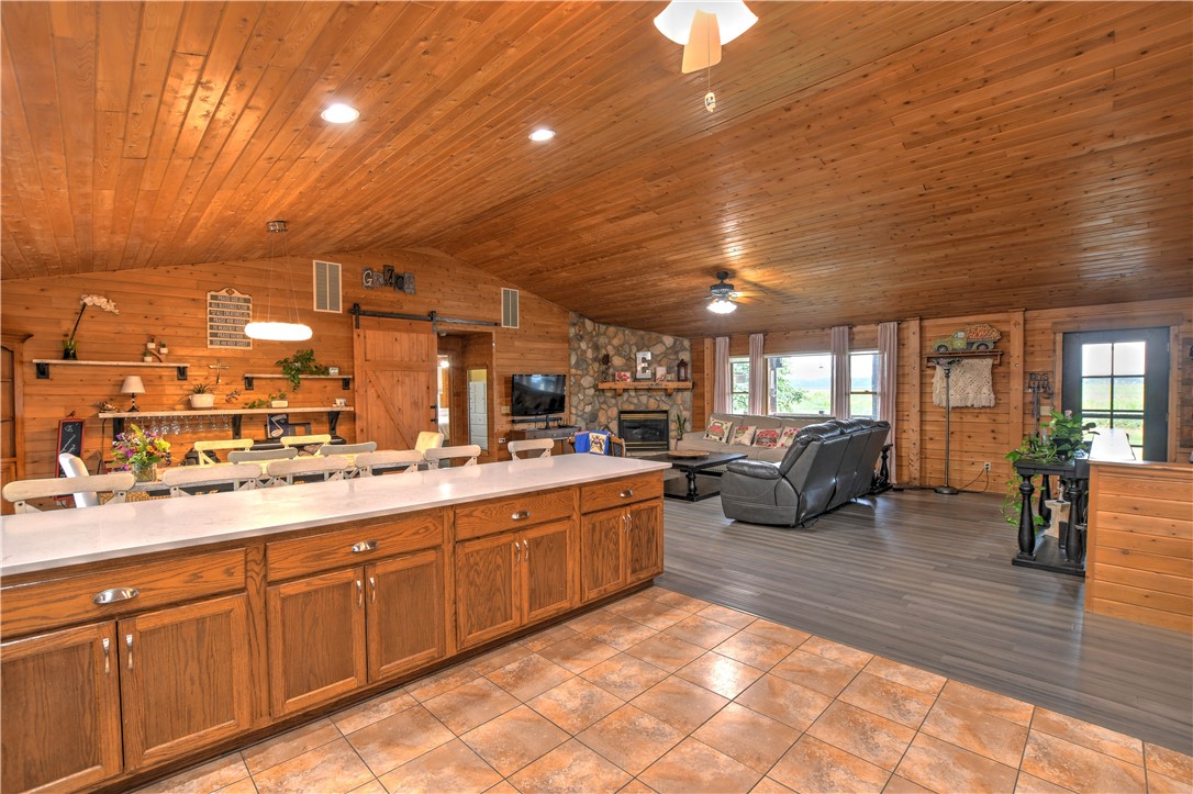 2602 East 1800 North Road Moweaqua, IL 62550 - Photo 17 of 42