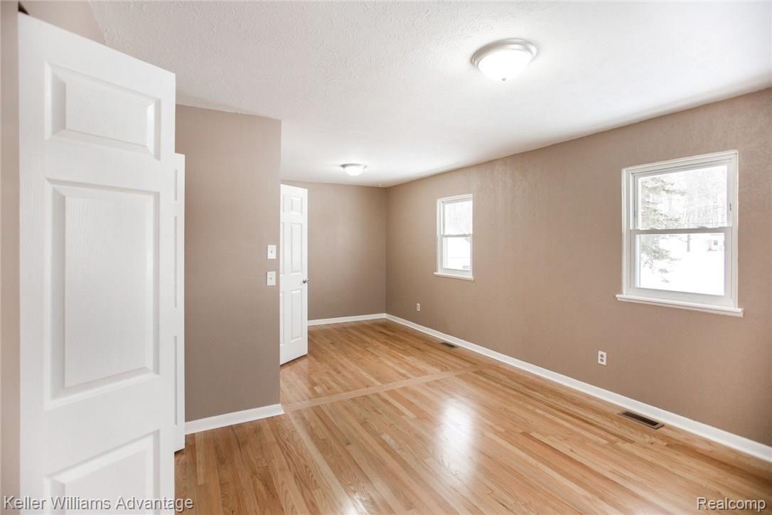 3485 Kane Road Carleton, MI 48117 - Photo 15 of 31 15.jpg