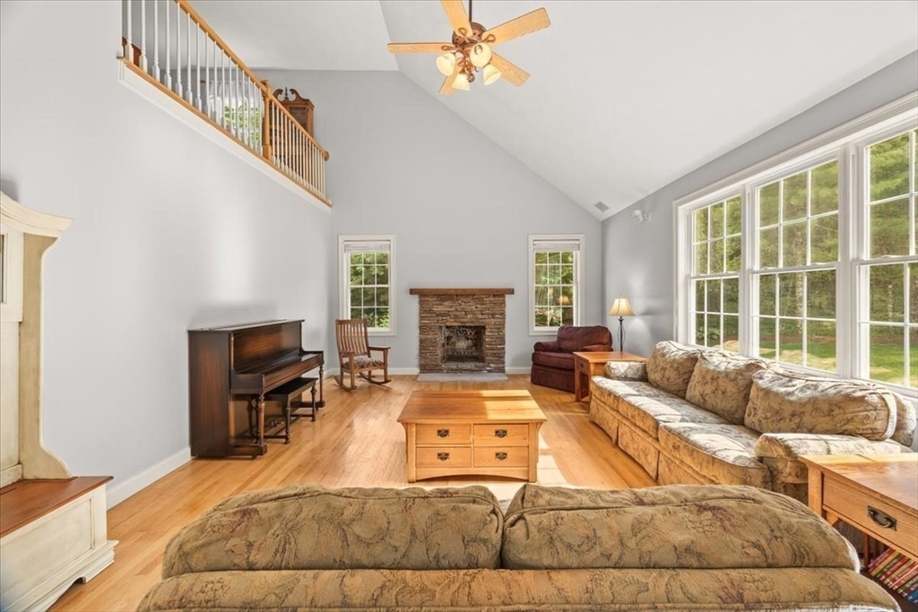 118 Bay Road Norton, MA 02766 - Photo 9 of 42