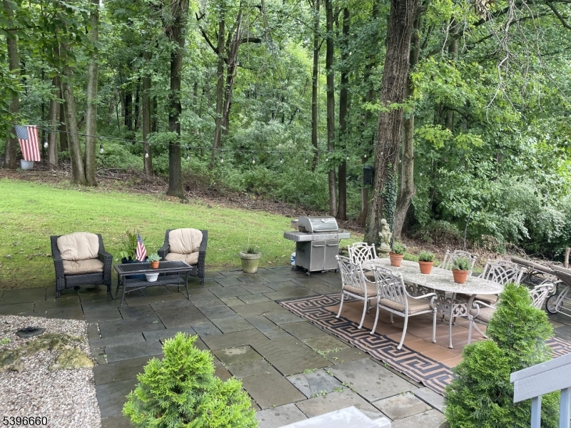 6 Fawn Ridge Road Lebanon, NJ 08833 - Photo 11 of 50