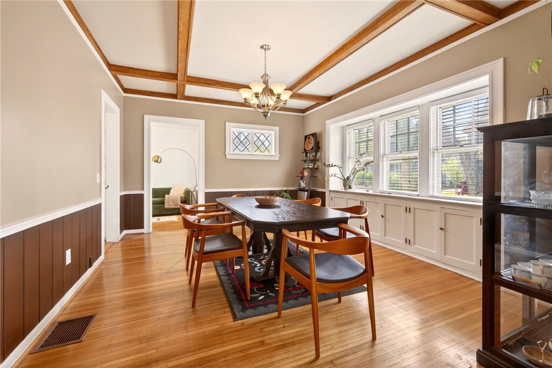 1036 Harvard Street Rochester, NY 14610 - Photo 9 of 35