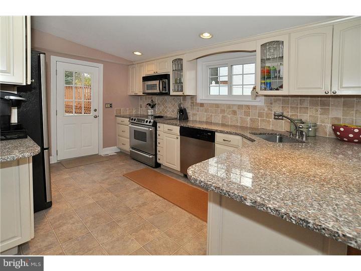 600 Oreland Mill Road Oreland, PA 19075 - Photo 8 of 21 Kitchen