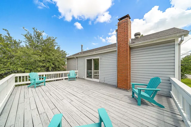 $419,000 | 515 Clear Lake Road, Kemah, TX 77565