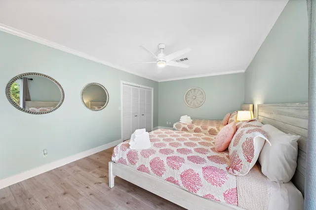 $419,000 | 515 Clear Lake Road, Kemah, TX 77565