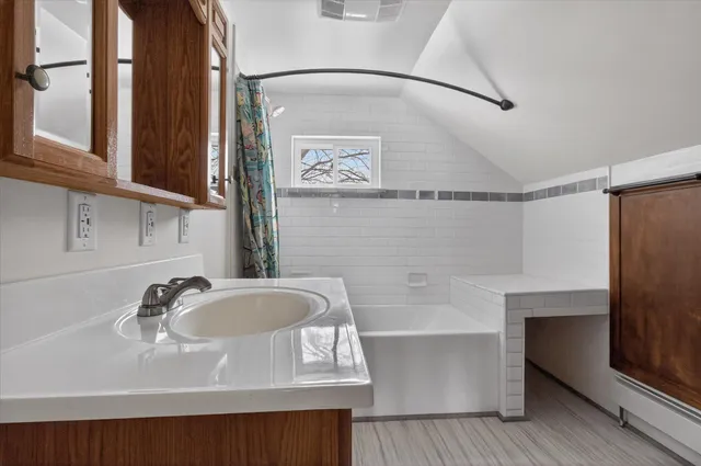 $260,000 | N8005 County Road A, Milford, WI 53094