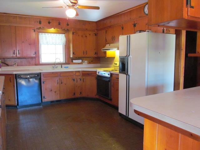 141 Ford Quint Road North Berwick, ME 03906 - Photo 5 of 32 An abundance of knotty pine cabinets...