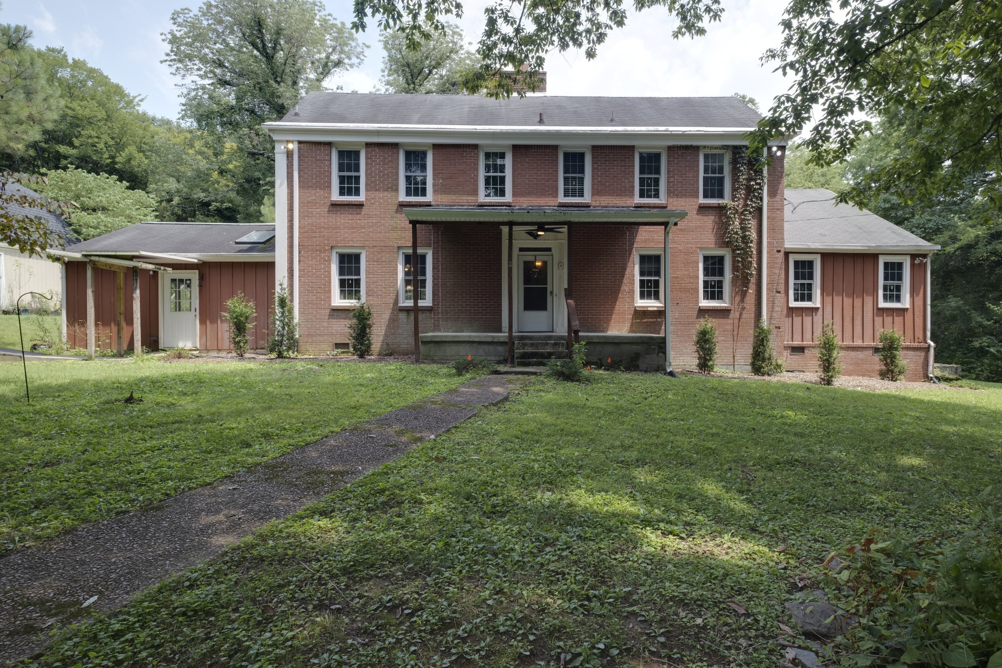 1709 Neelys Bend Road Madison, TN 37115 - Photo 1 of 45 Gallery Image 1