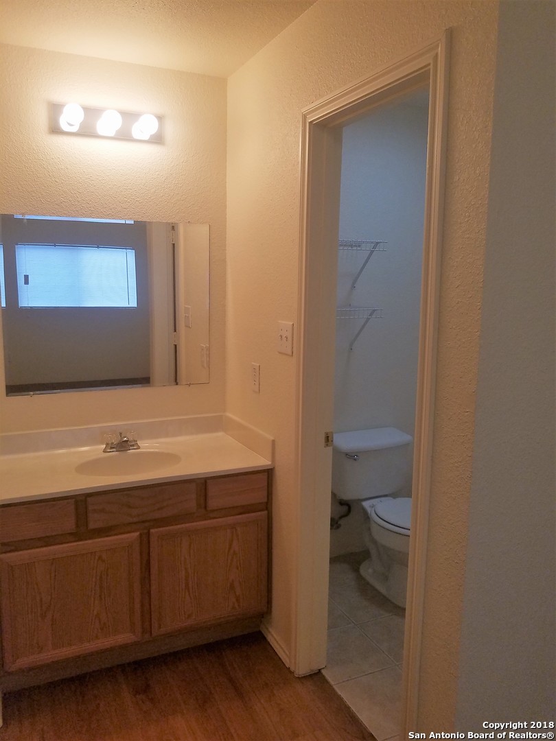11211 Terra Loop Road San Antonio, TX 78233 - Photo 9 of 12