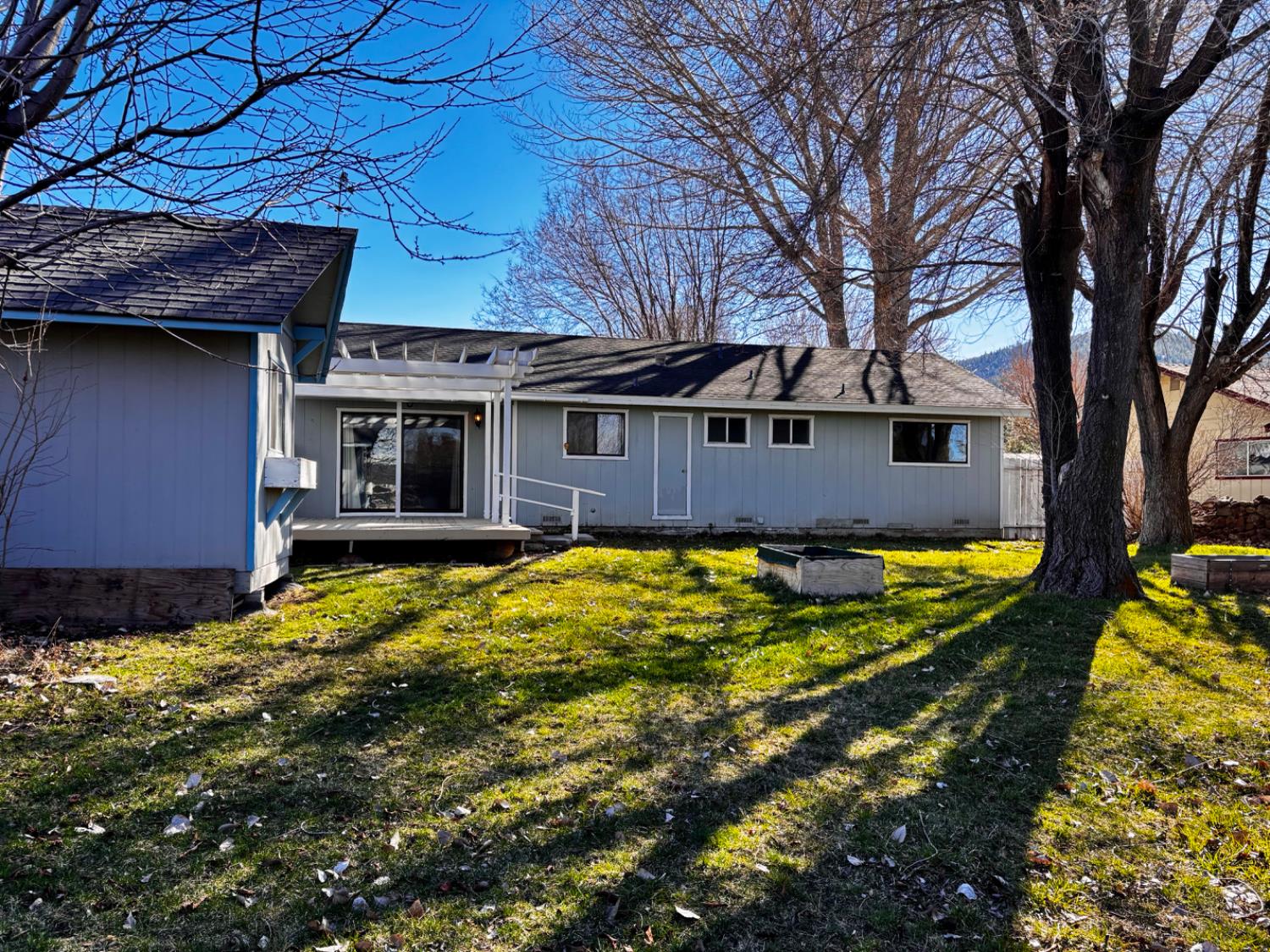 111 Patterson Avenue Loyalton, CA 96118 - Photo 41 of 46 a view of a house with a yard