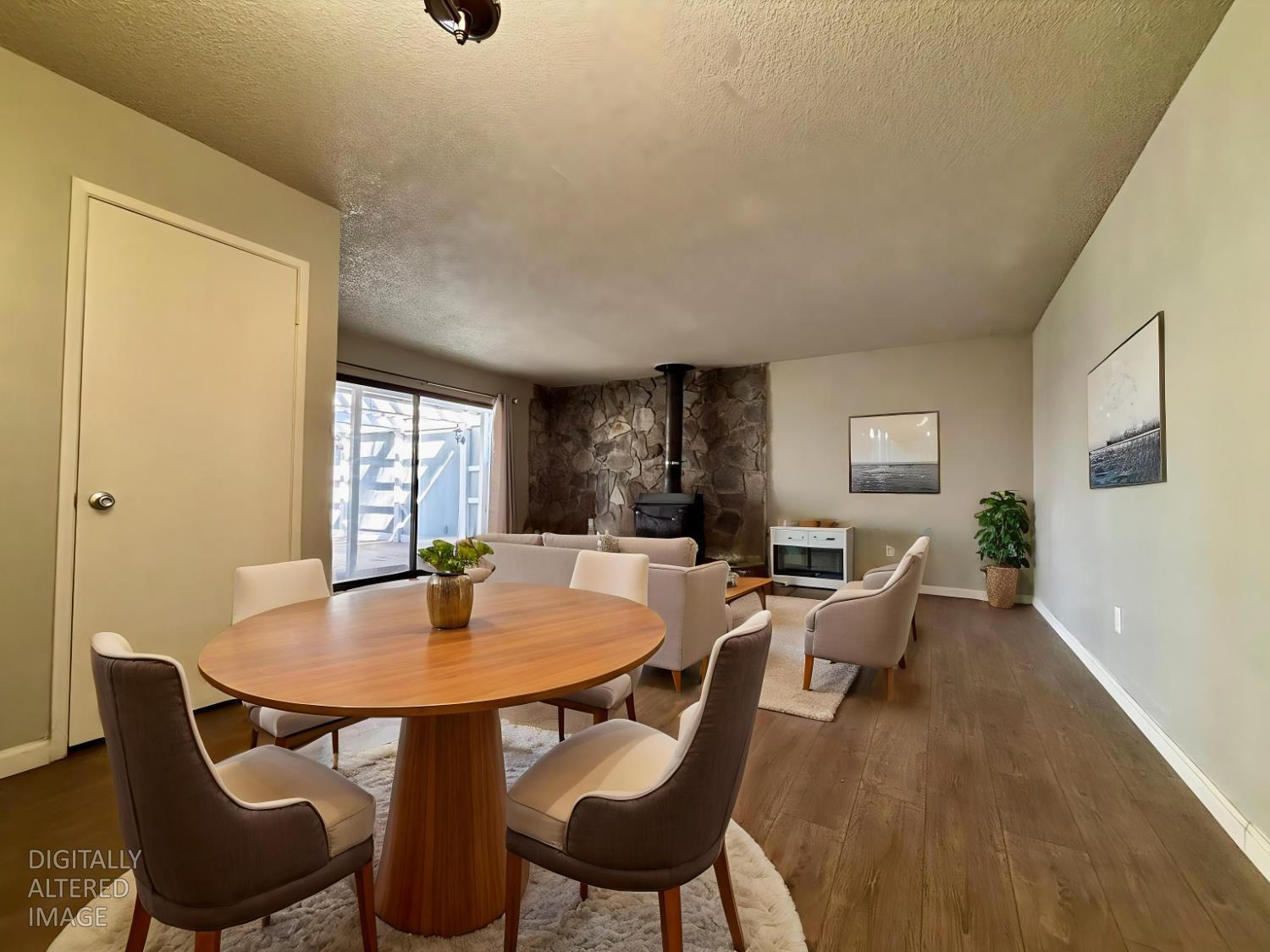 111 Patterson Avenue Loyalton, CA 96118 - Photo 6 of 46 a dining room with furniture and window
